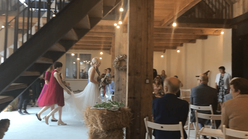 Professional sound system and DJ for wedding ceremony in Prague